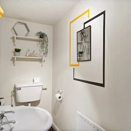 Hébergement de vacances Stylish Abode - Sleeps 10 *